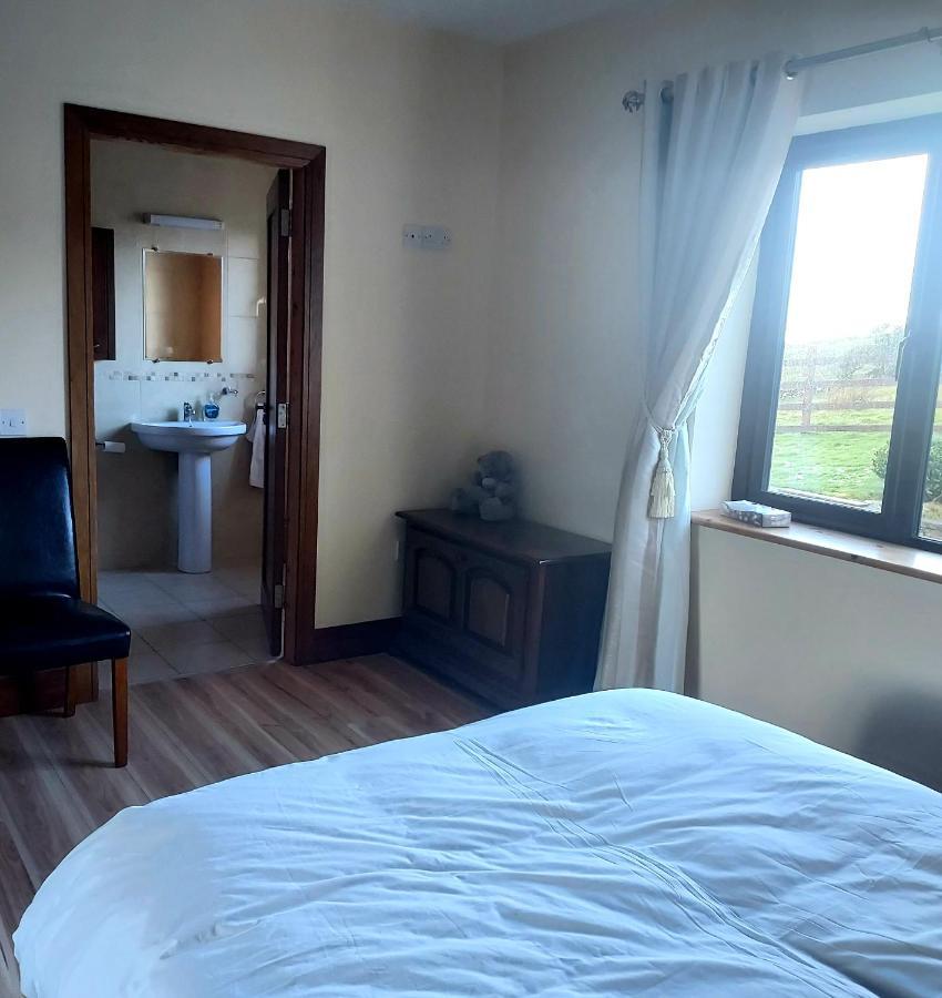 Ros Na Gcloch Bed & Breakfast Westport Ngoại thất bức ảnh