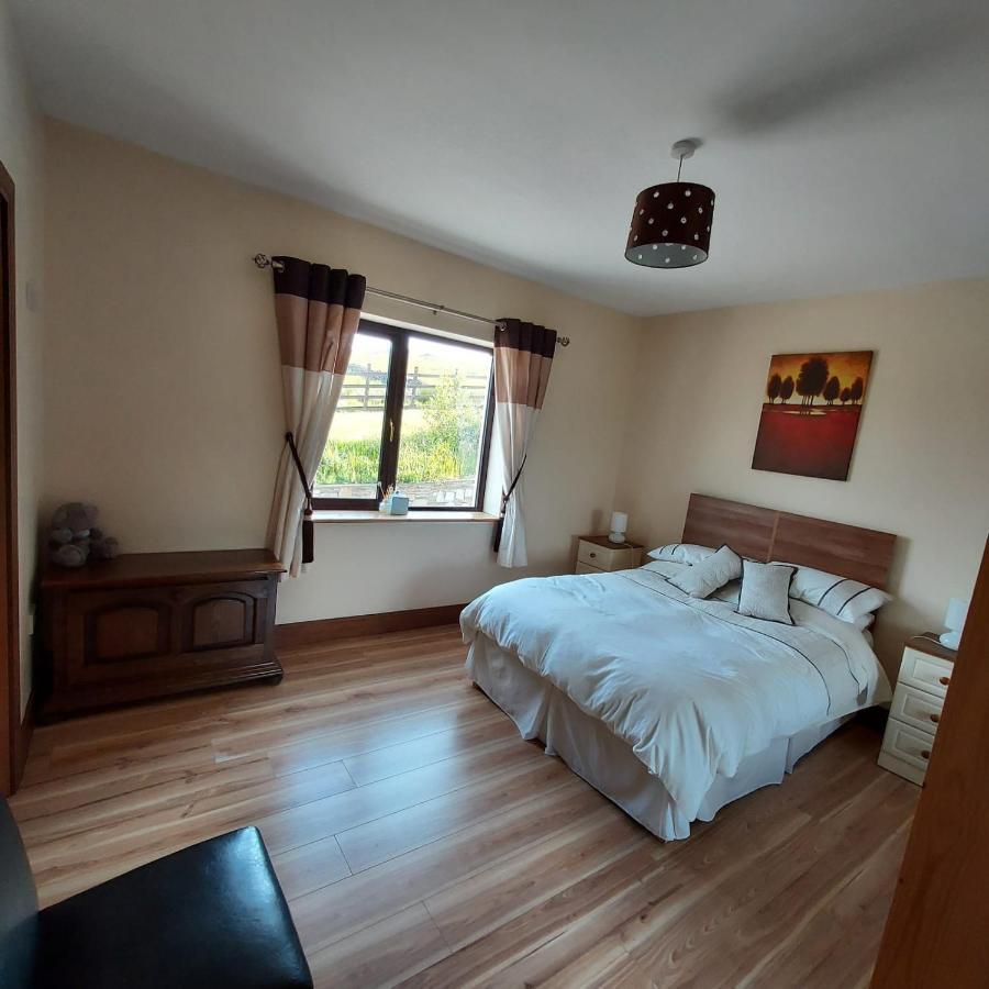 Ros Na Gcloch Bed & Breakfast Westport Ngoại thất bức ảnh